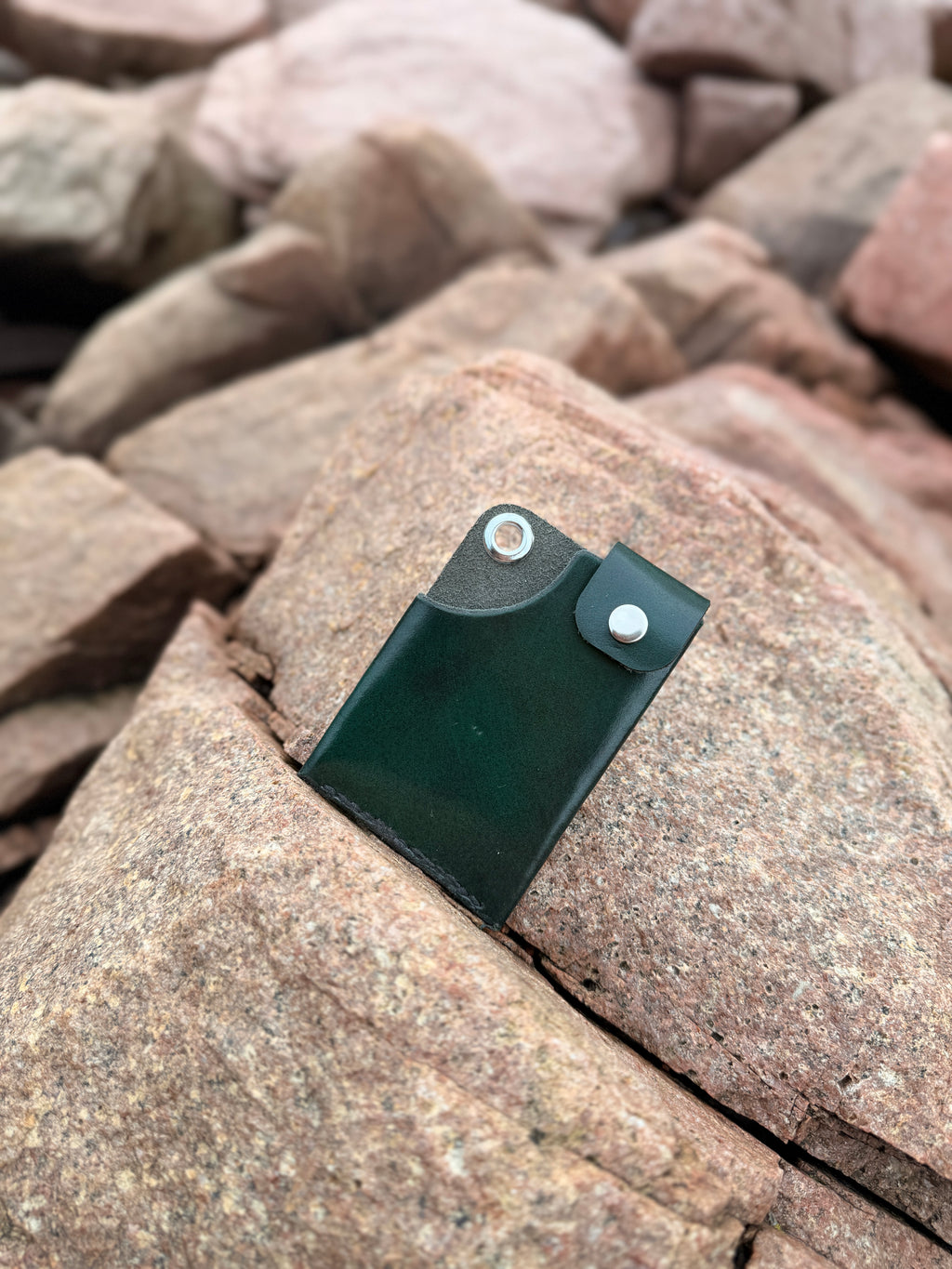 Forest green handmade leather card wallet by Spruce & Ledge