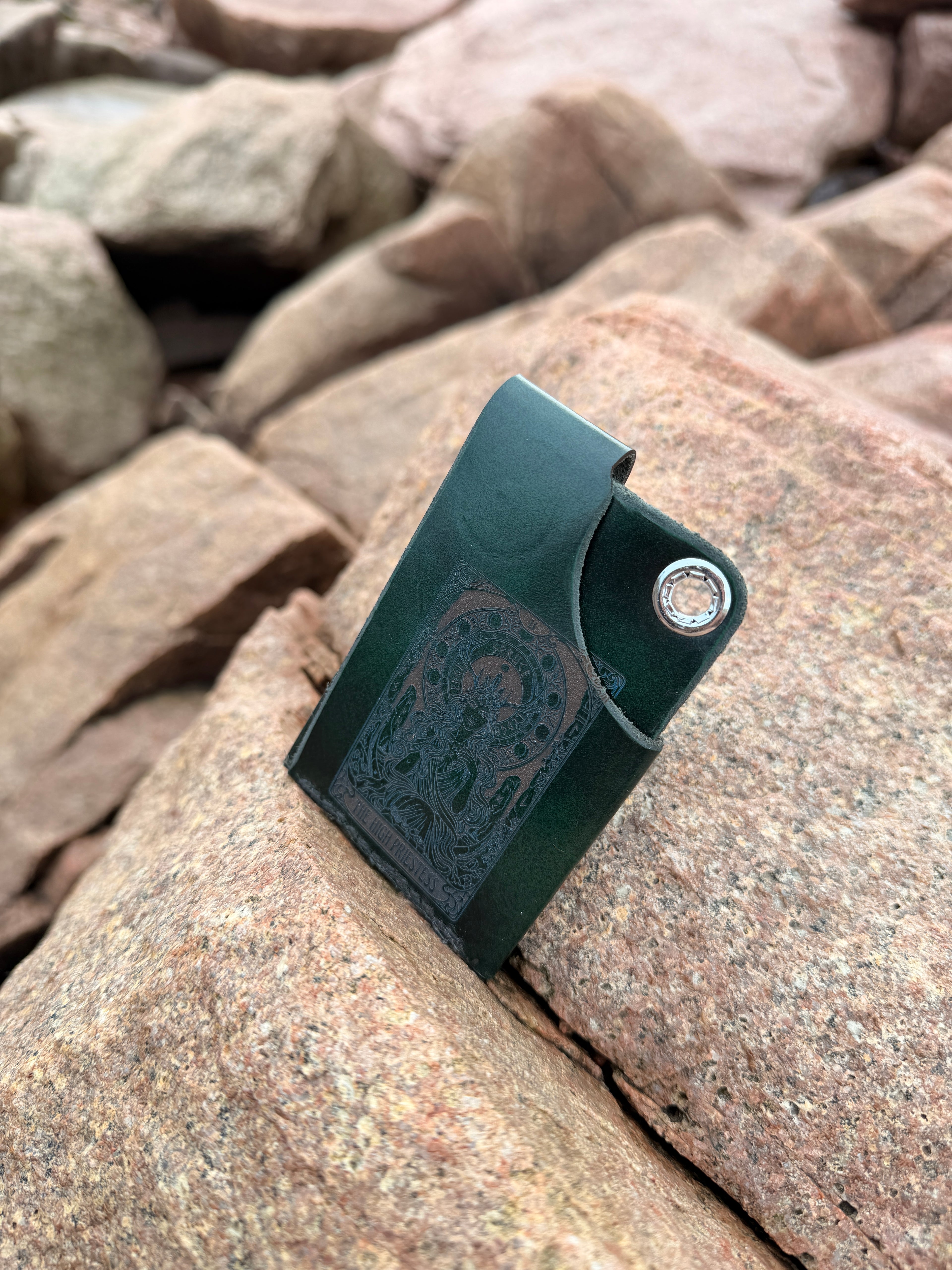 Forest green handmade leather card wallet by Spruce & Ledge