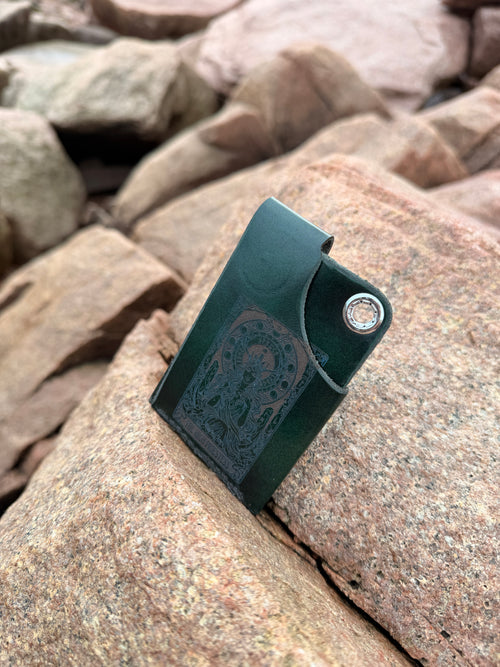 Forest green handmade leather card wallet by Spruce & Ledge