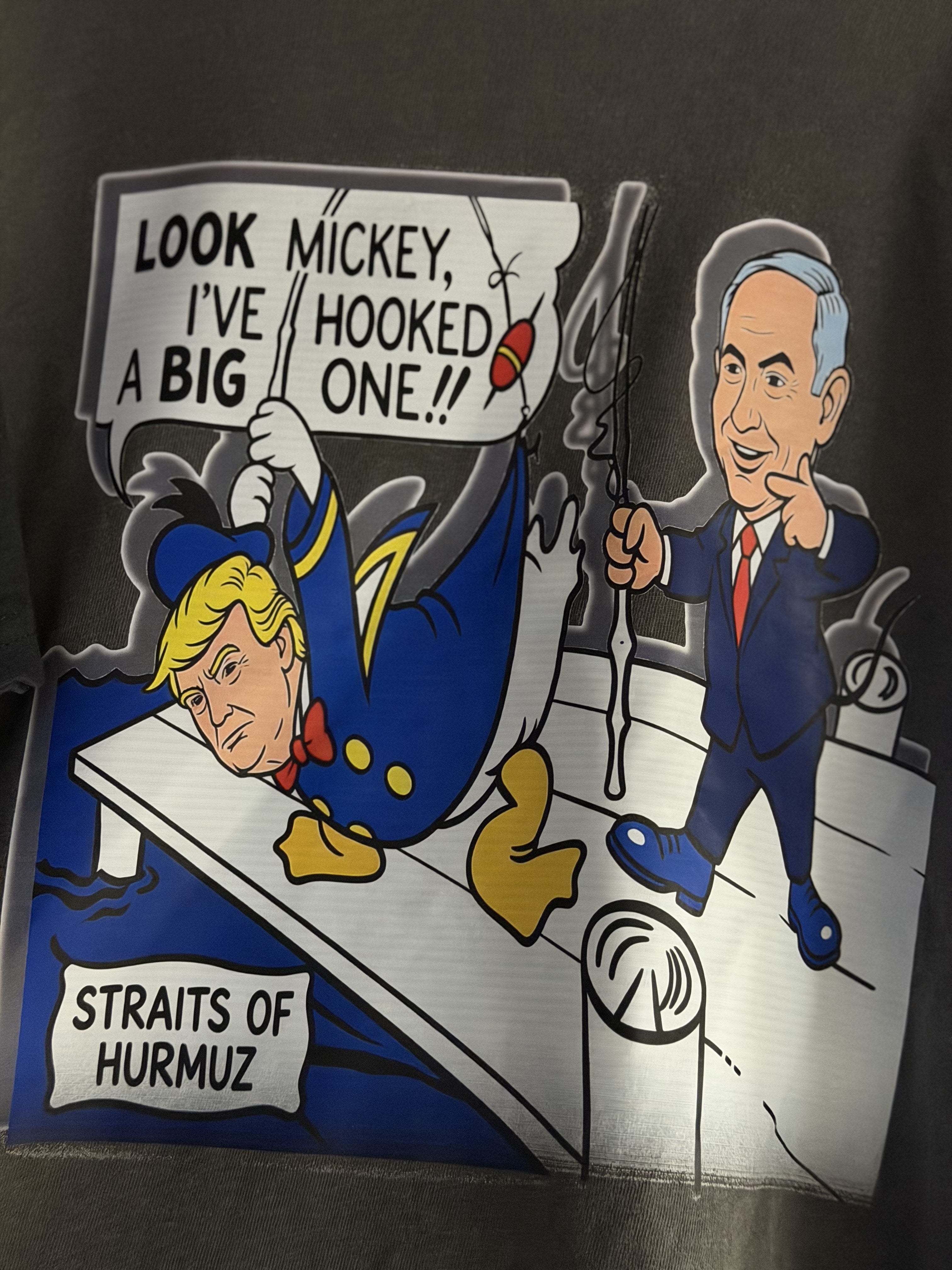 Straits of Hurmuz satire tee print